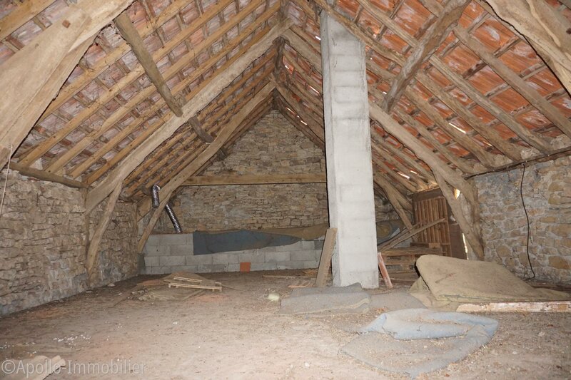 Barn with a conrete floor