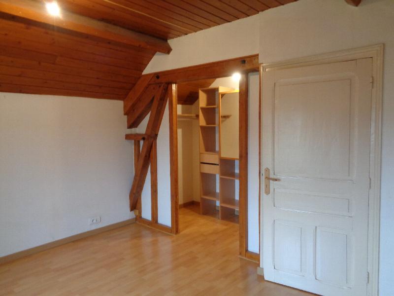 Chambre n° 2 avec dressing