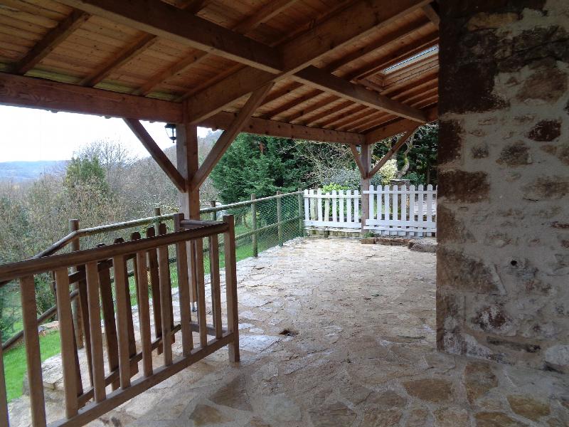 Terrasse de 20 m² couverte